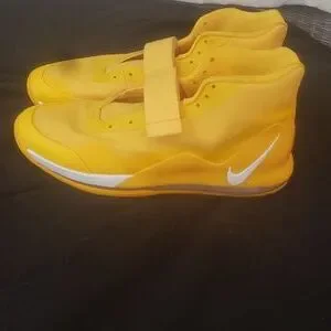 NIKE yellow air force 72 size 13 1/2 Nike | Shoes | Nike Yellow Air Force 72 Size 3 12 | Poshmark main image 2